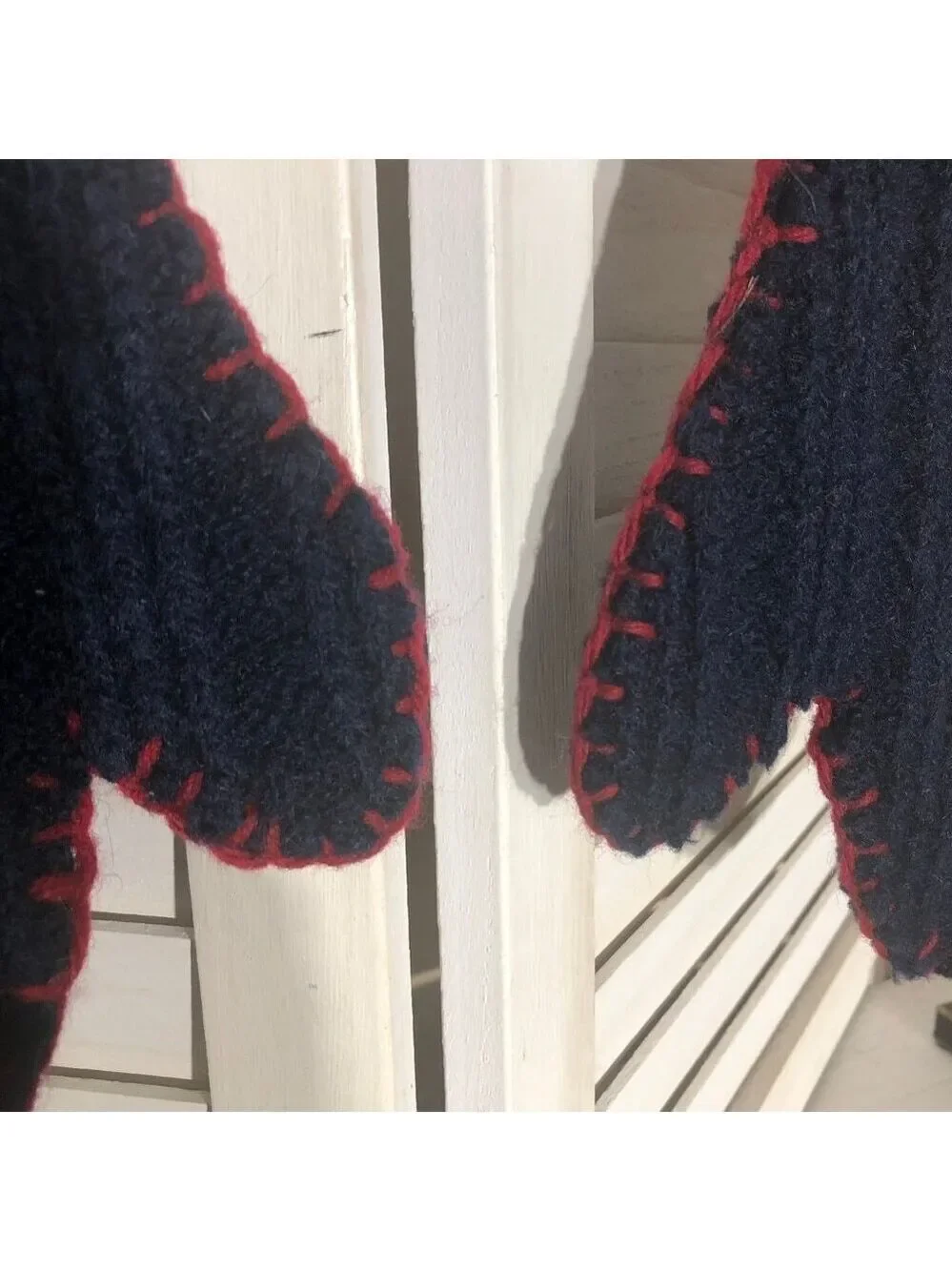 vintage wool mittens cookie buttons hand-stitched trim cottage ski resort alpine
